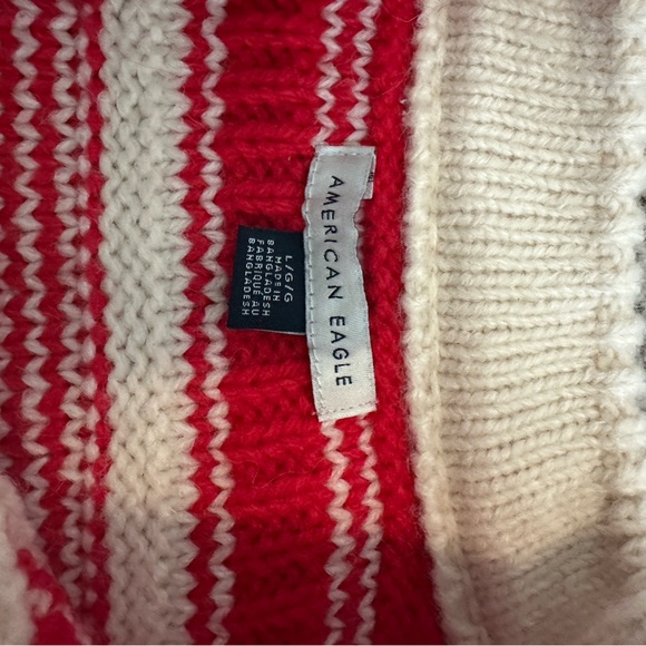 American Eagle Outfitters Red and Cream Striped Sweater - Picture 2 of 2